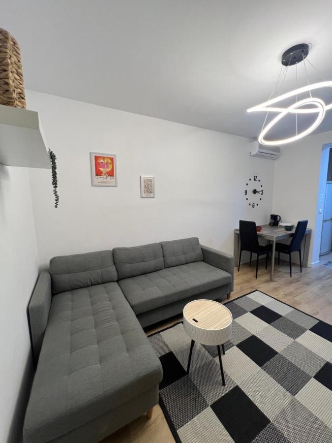 New Bazaar Cane Apartment 3 Tirana Bagian luar foto